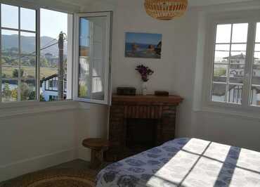 Chambre d'hôtes HOR DAGO, chambre du Soleil