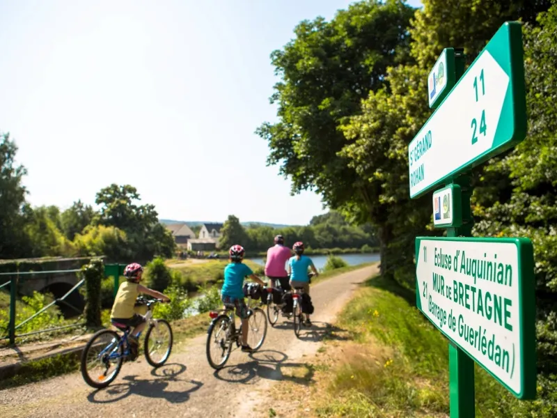 Abicyclette Voyages_The Nantes to Brest canal