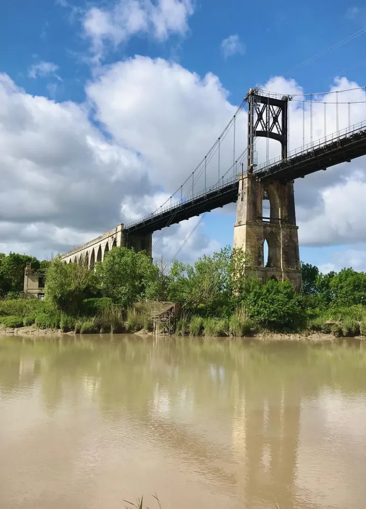 Pont suspendu Tonnay-Charente