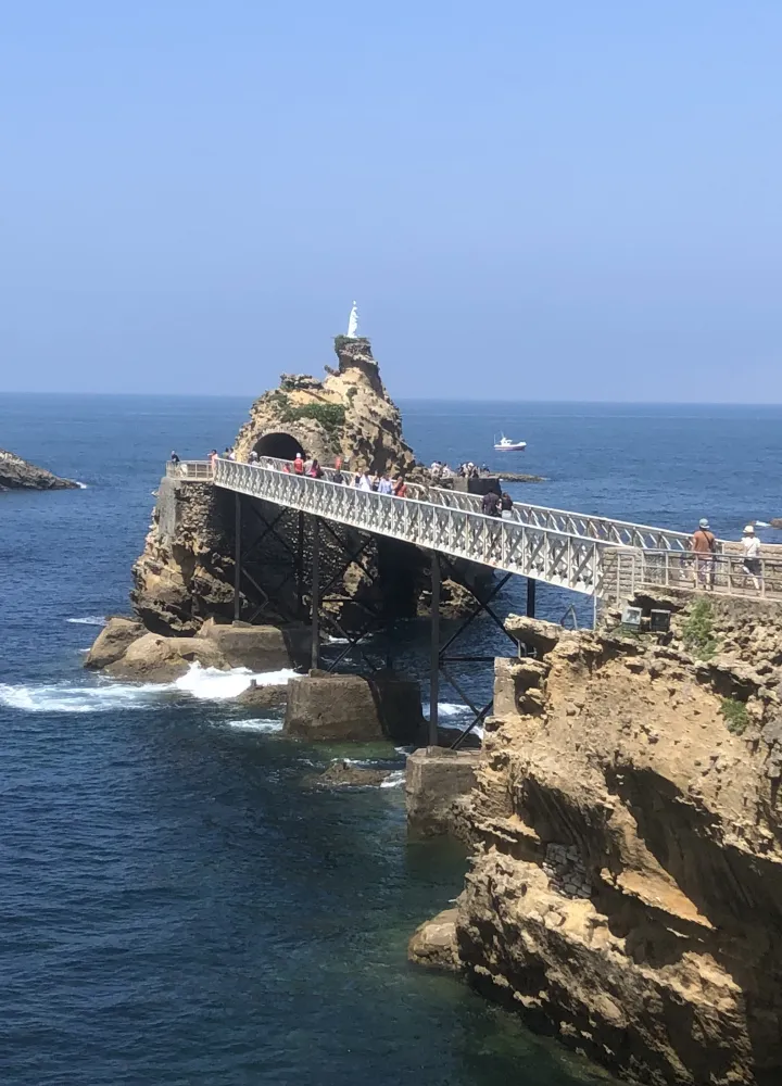 le rocher de la Vierge