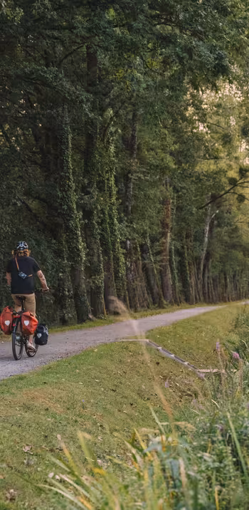 Velo en famille canal crtb-ae06166_QUERE Yves.jpg