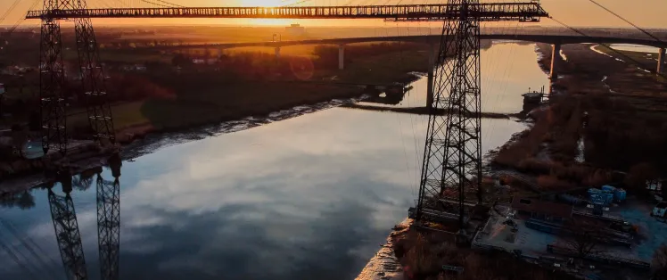 Le pont transbordeur du Martrou à Rochefort, l'insolite
