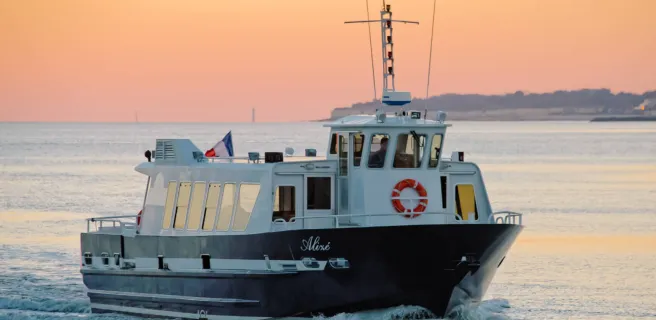 Alizée partant faire sa sortie coucher de soleil