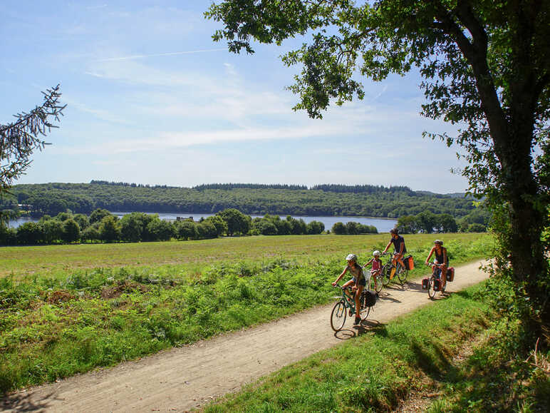 lac de guerledan velo